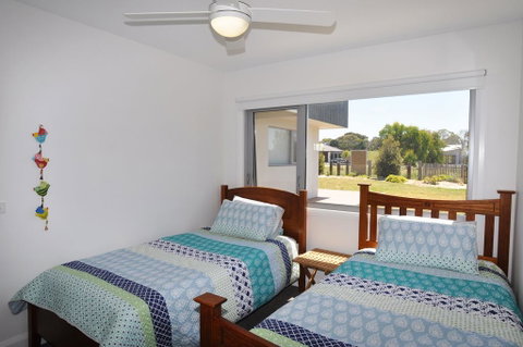 SUNNYSIDE - SURF SIDE - Accommodation Mount Tamborine 2