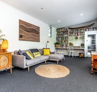 SUNSET BEACH SHACK on SURF - Accommodation Mount Tamborine