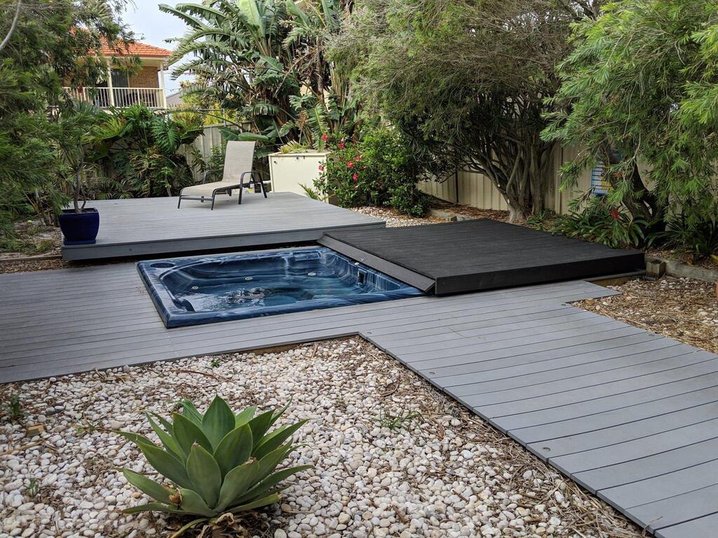 One Mile Beach NSW Accommodation Mount Tamborine