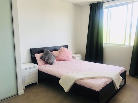 Sunset View 2 Bedroom Apt Next To Station - Accommodation Mount Tamborine 2