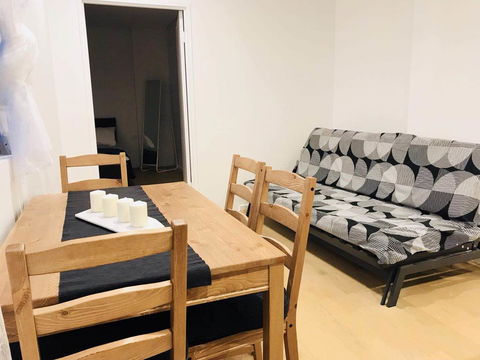 Sunset View 2 Bedroom Apt Next To Station - Accommodation Mount Tamborine 1