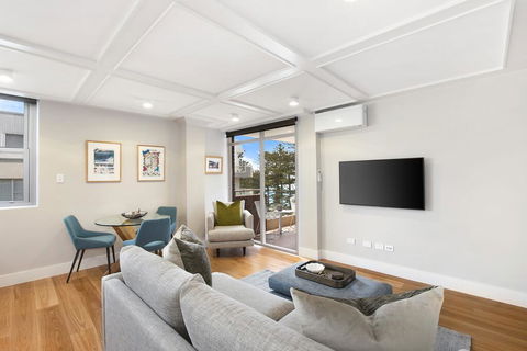 Surfways Executive Apartment At Manly Beach - Accommodation Mount Tamborine 1