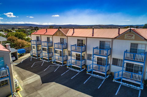 SWANSEA VILLAS - Accommodation Mount Tamborine 2