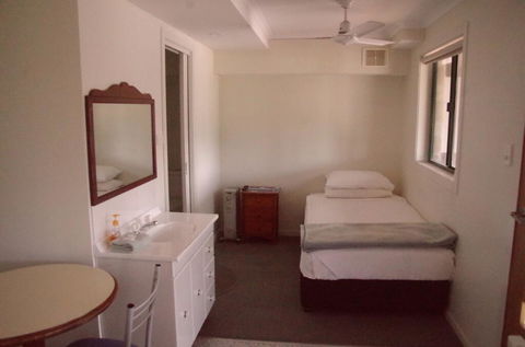 T's Resort & Motel - Accommodation Mount Tamborine 2