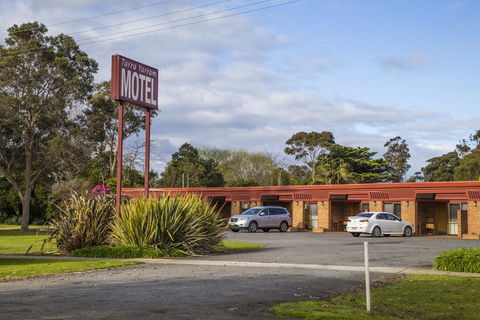 Tarra Motel - Accommodation Mount Tamborine 0