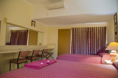 Tarra Motel - Accommodation Mount Tamborine 3