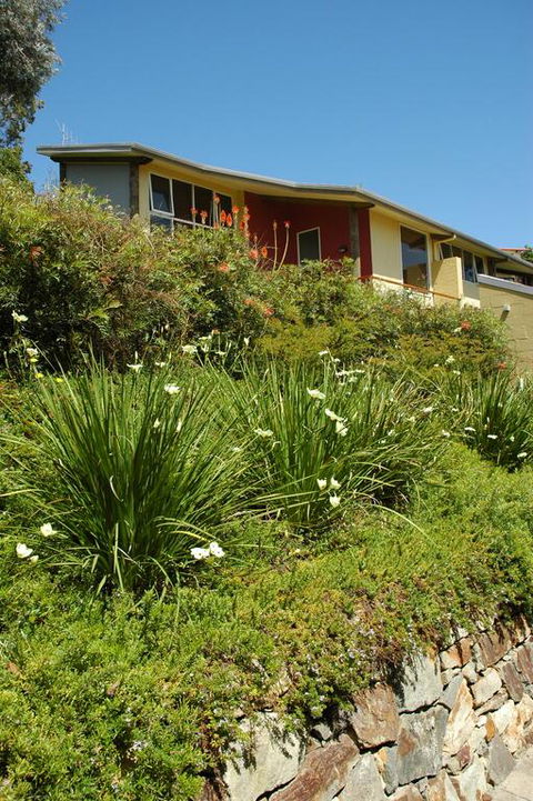 Tathra Beach House Holiday Apartments - Accommodation Mount Tamborine 3
