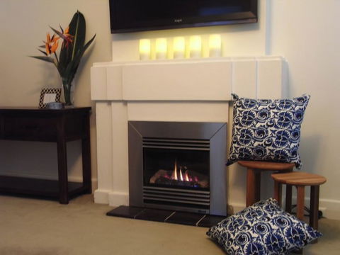 The Beach House Apartment - Accommodation Mount Tamborine 1