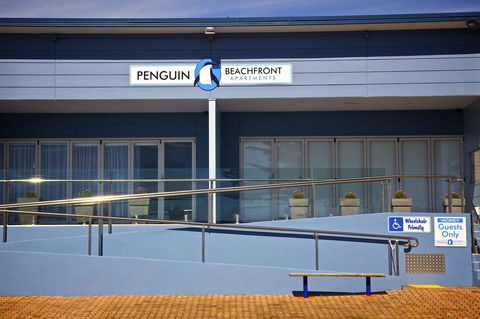 Penguin Beachfront Apartments - Accommodation Mount Tamborine 17