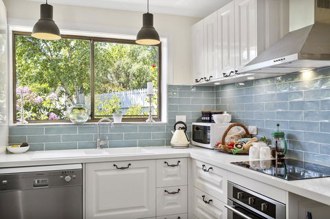 Birch Lane - Accommodation Mount Tamborine 11