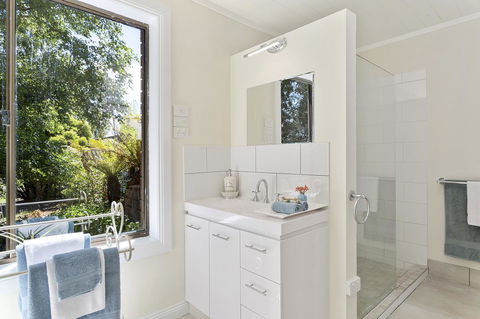 Birch Lane - Accommodation Mount Tamborine 29