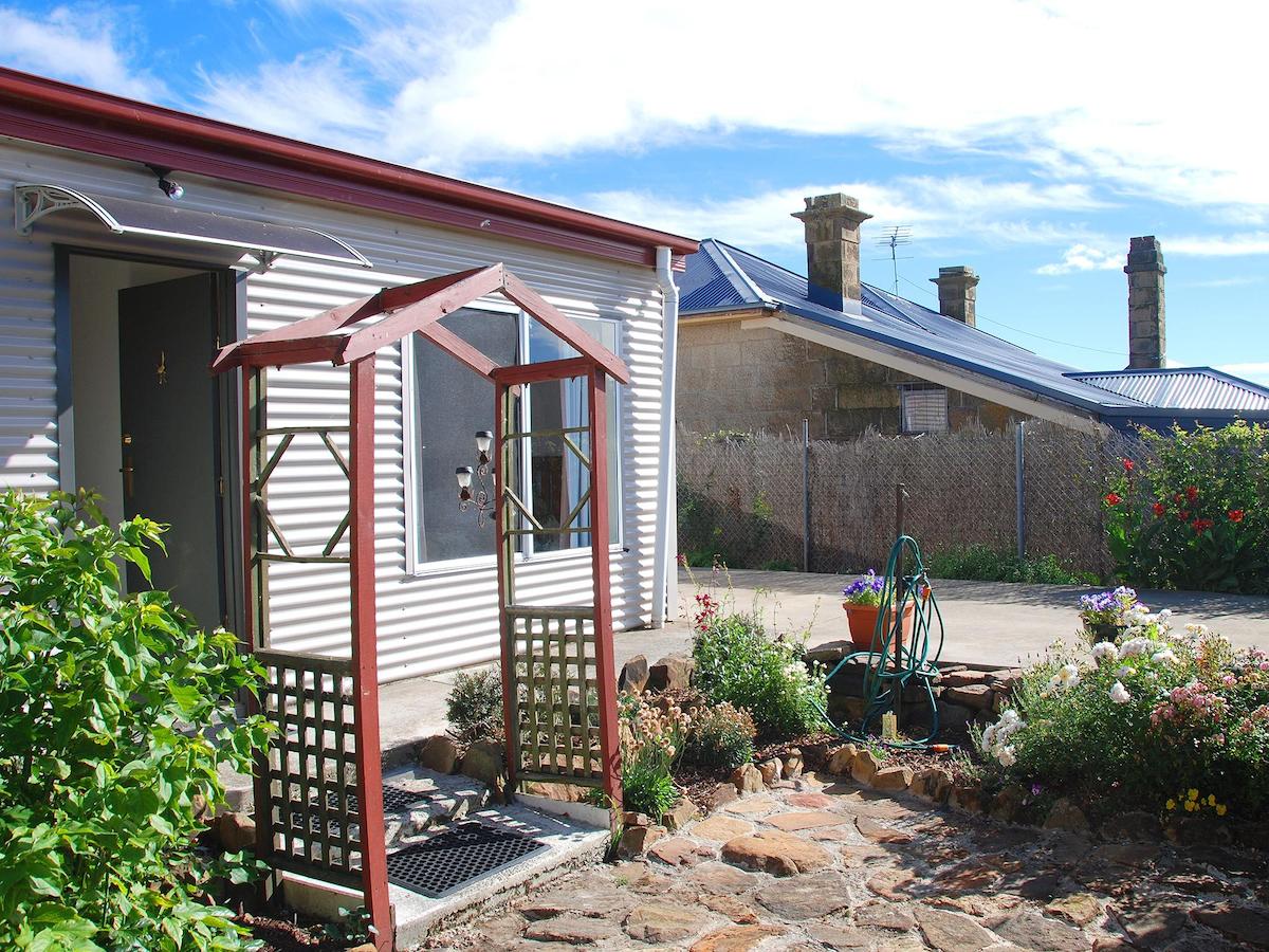 Mount Seymour TAS Accommodation Mount Tamborine