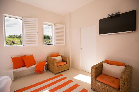 Saltwater - Absolute Oceanfront, Hot Tubs, Sauna, Fire Pits - Accommodation Mount Tamborine 39