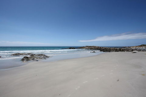 Saltwater - Absolute Oceanfront, Hot Tubs, Sauna, Fire Pits - Accommodation Mount Tamborine 33