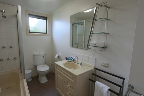 Moonah Central Apartments - Accommodation Mount Tamborine 27