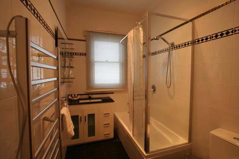 Moonah Central Apartments - Accommodation Mount Tamborine 42