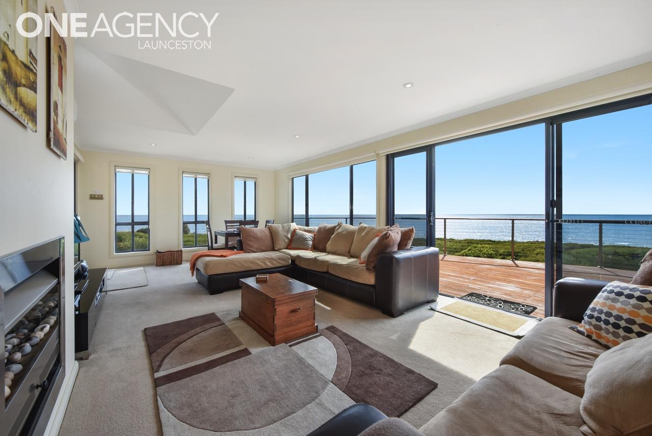 Dilston TAS Accommodation Mount Tamborine