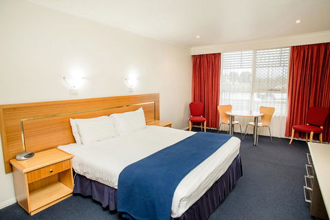 Edgewater Hotel - Accommodation Mount Tamborine 24
