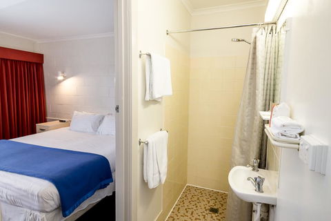 Edgewater Hotel - Accommodation Mount Tamborine 5