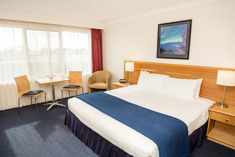 Edgewater Hotel - Accommodation Mount Tamborine 25