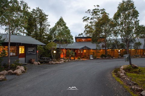 Cradle Mountain Wilderness Village - Accommodation Mount Tamborine 3