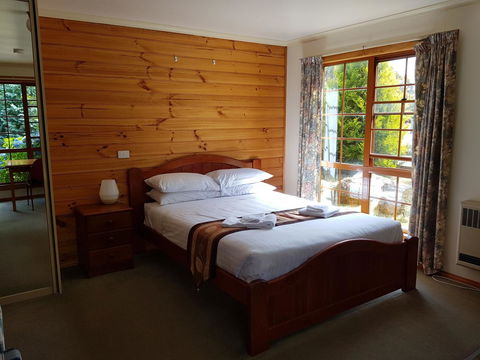 Cradle Forest Inn - Accommodation Mount Tamborine 4