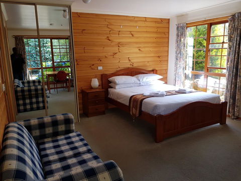 Cradle Forest Inn - Accommodation Mount Tamborine 7
