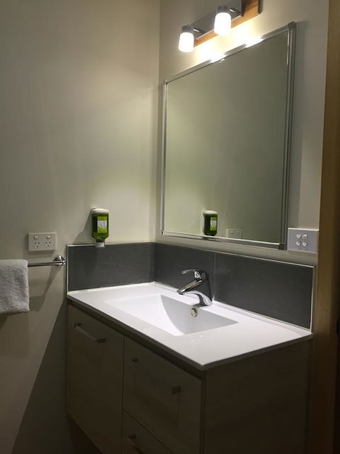 White Sands Estate Unit 20 - Accommodation Mount Tamborine 12