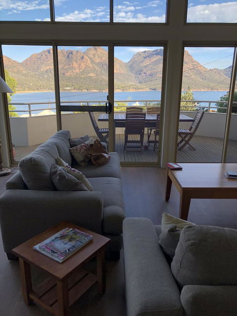 Freycinet Beach House - Accommodation Mount Tamborine 9