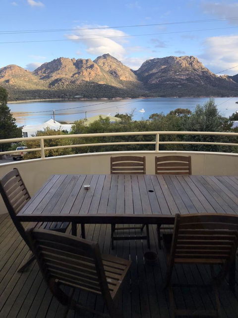 Freycinet Beach House - Accommodation Mount Tamborine 2