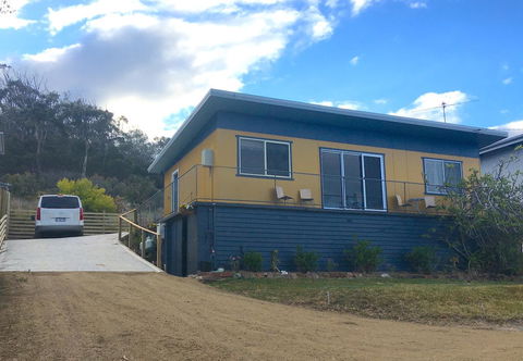 Up The Back - Accommodation Mount Tamborine 0