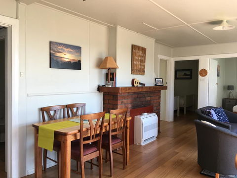 Up The Back - Accommodation Mount Tamborine 7