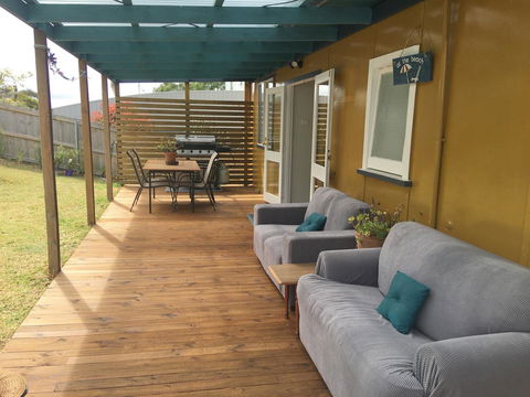 Up The Back - Accommodation Mount Tamborine 25