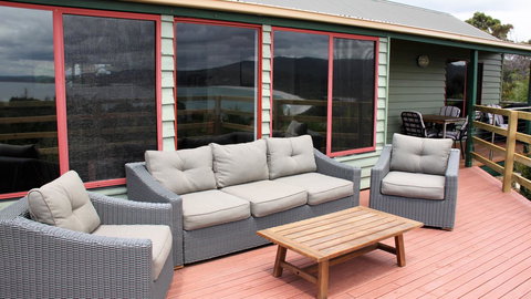 DOLPHIN LOOKOUT COTTAGE - Amazing Views Of The Bay Of Fires - Accommodation Mount Tamborine 7