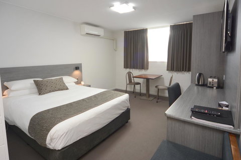 Bridge Hotel - Accommodation Mount Tamborine 7