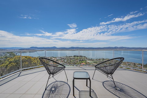 Nature & Relax House, Panoramic Sea View, Free Parking 37 - Accommodation Mount Tamborine 3