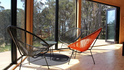 BAY OF FIRES ECO HUT Off Grid Experience At Binalong Bay - Accommodation Mount Tamborine 11