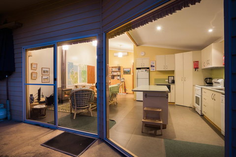 Arthur Riverfront And Sea Lodge Downstream - Accommodation Mount Tamborine 9