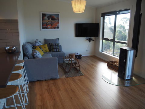 GRANITE BEACH HOUSE @ Bay Of Fires - Accommodation Mount Tamborine 2