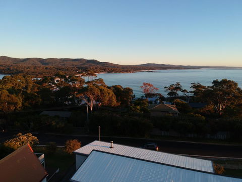 GRANITE BEACH HOUSE @ Bay Of Fires - Accommodation Mount Tamborine 9