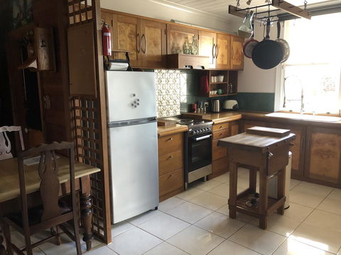 The Port Masters Lodgings - Accommodation Mount Tamborine 6