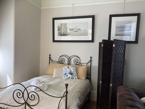 The Port Masters Lodgings - Accommodation Mount Tamborine 14