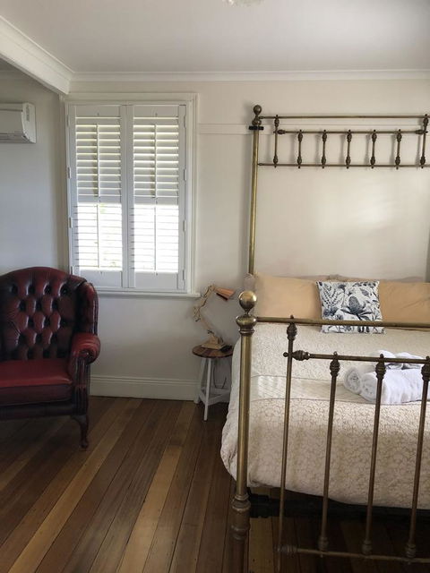 The Port Masters Lodgings - Accommodation Mount Tamborine 11