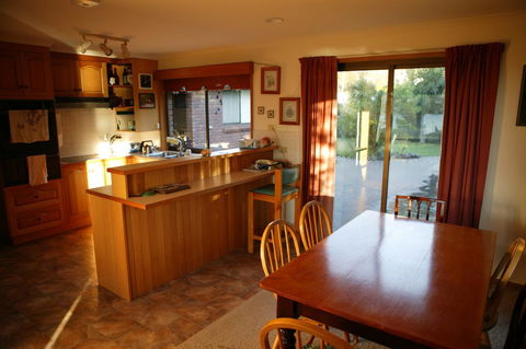 Prosser Retreat Orford - Accommodation Mount Tamborine 4