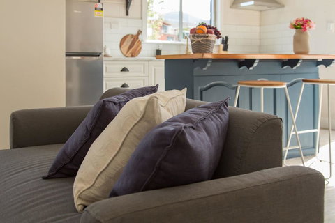 New Aptmnt Only 5 Mins To Mona Gallery - Accommodation Mount Tamborine 3