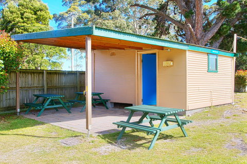 Strahan Beach Tourist Park - Accommodation Mount Tamborine 14
