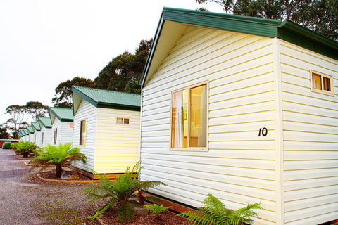 Strahan Beach Tourist Park - Accommodation Mount Tamborine 0