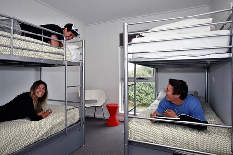 The Island Accommodation - Accommodation Mount Tamborine 17