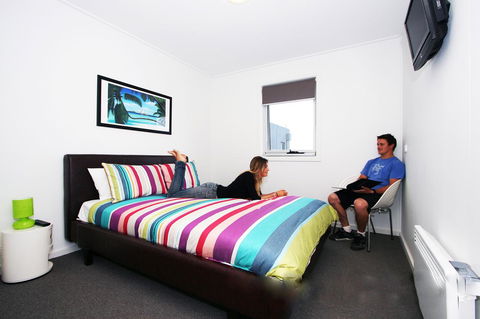 The Island Accommodation - Accommodation Mount Tamborine 9