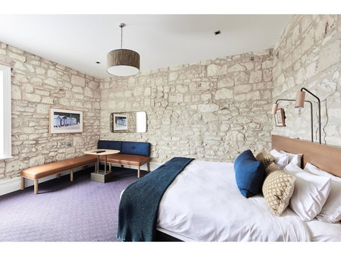 Hotel Sorrento - Accommodation Mount Tamborine 8